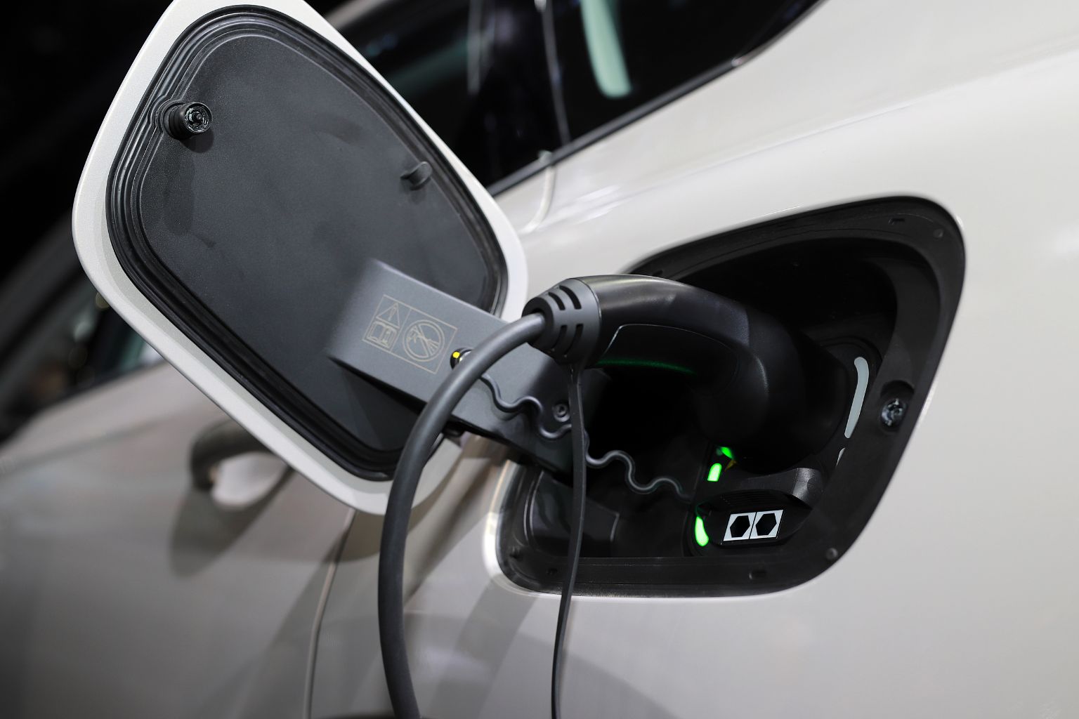EV Charger Installation Cost in Yorkshire: What Affects the Price?